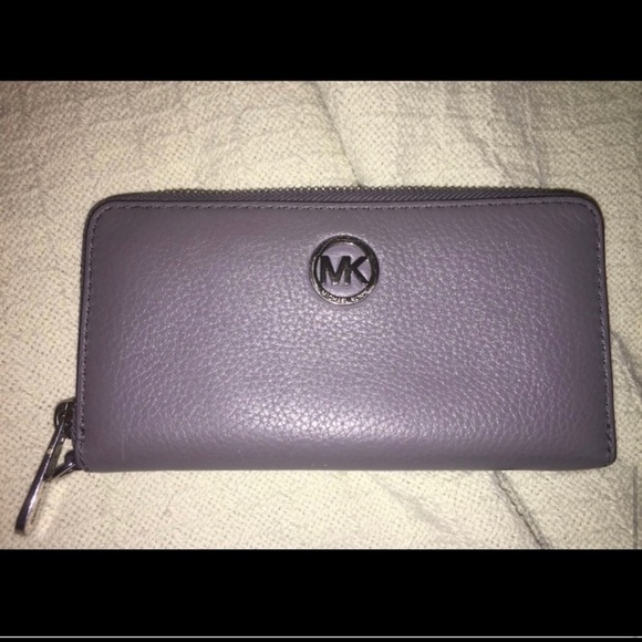 Like new. Barely used. Too small for me - Picture 4 of 5